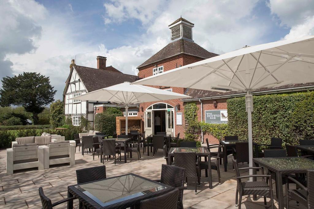 Kings Court Hotel Alcester Kültér fotó