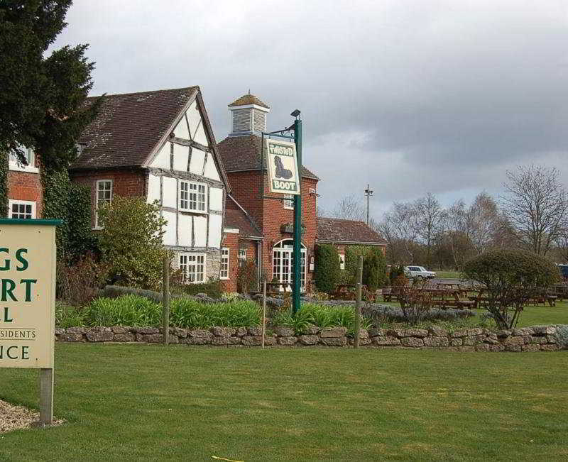 Kings Court Hotel Alcester Kültér fotó